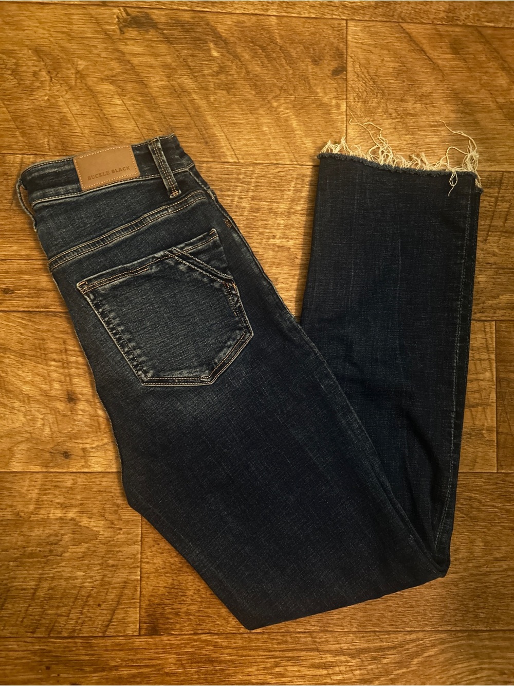 Buckle Dark Wash Cropped Frayed Hem Jeans
